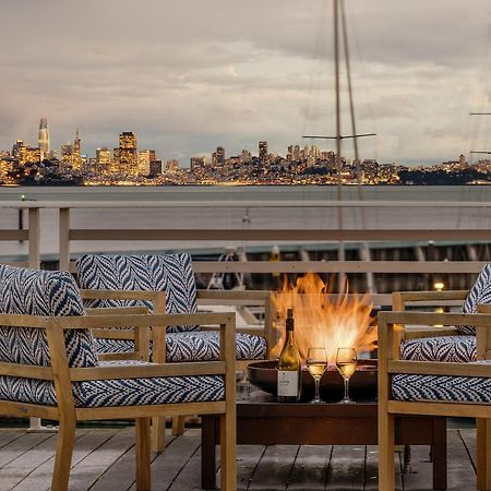 Waters Edge Hotel Tiburon Buitenkant foto
