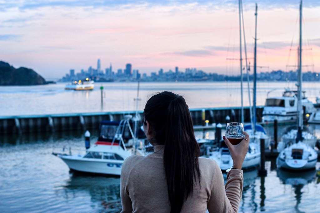 Waters Edge Hotel Tiburon Buitenkant foto