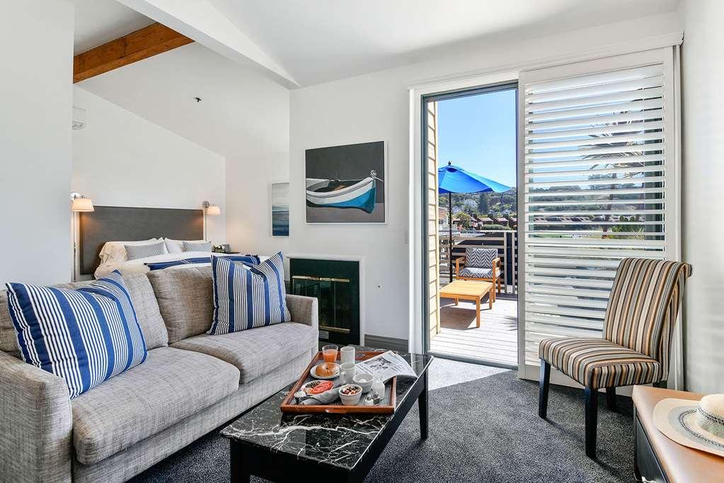 Waters Edge Hotel Tiburon Kamer foto