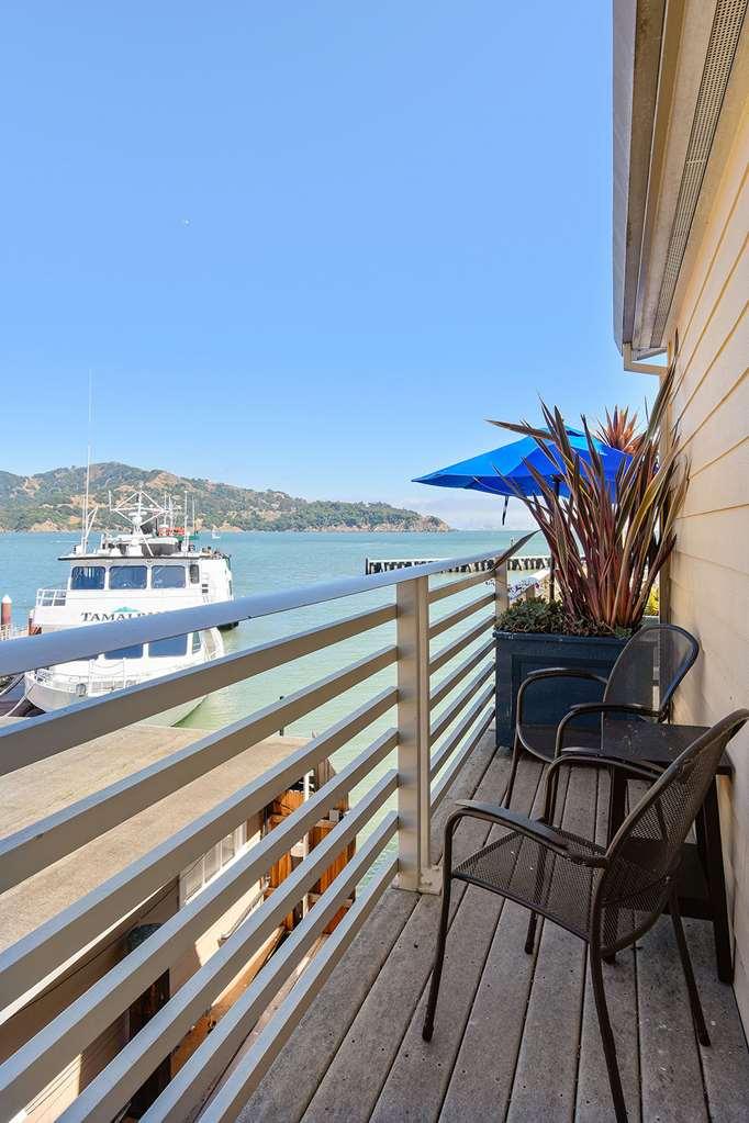 Waters Edge Hotel Tiburon Kamer foto