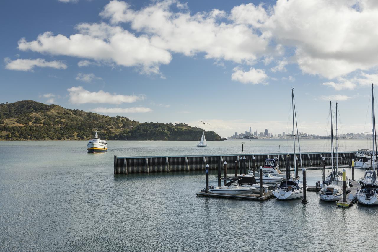 Waters Edge Hotel Tiburon Buitenkant foto