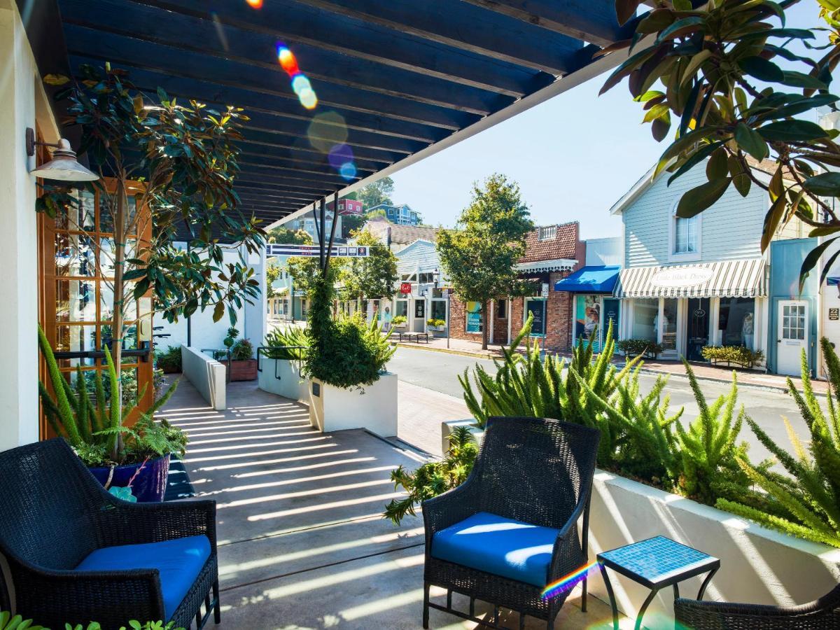 Waters Edge Hotel Tiburon Buitenkant foto